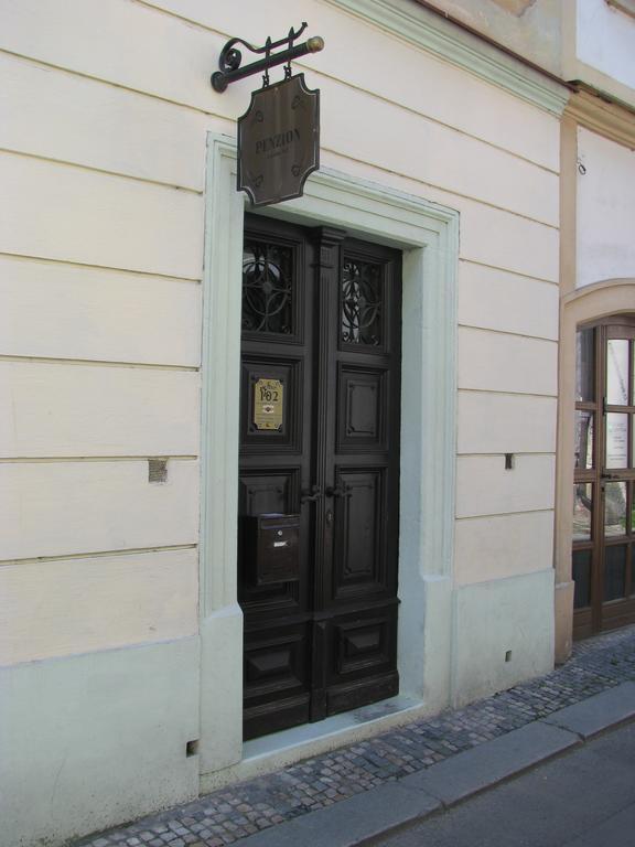 Penzion 102 Pardubice Eksteriør bilde